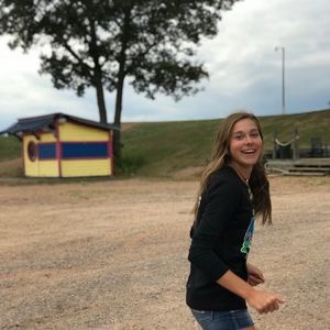 Meet your Posher, Lillie